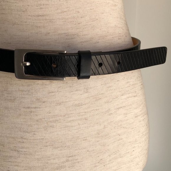Black Italian Leather Belt EUC Sz M NWOT - Picture 9 of 10